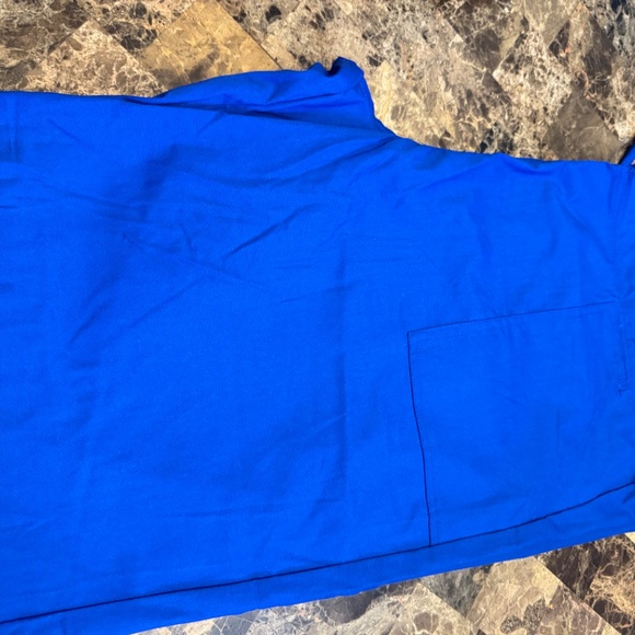 Scrub set - Picture 2 of 2